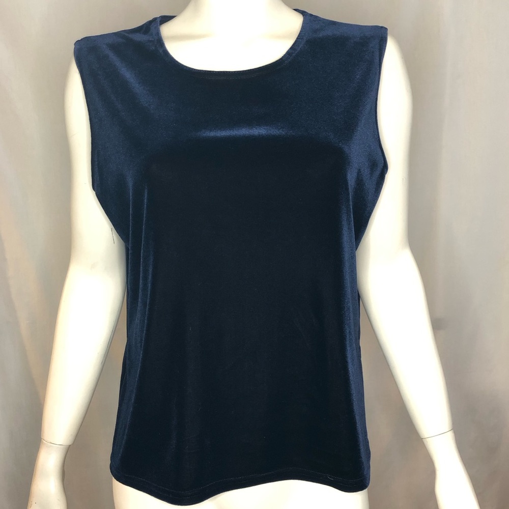 Cleo 90s blue velvet sleeve less top size large